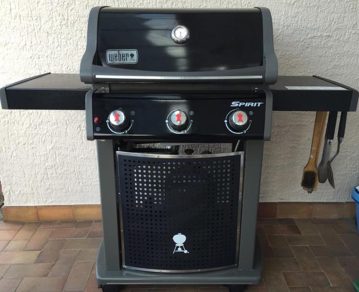 Weber Spirit E-310 Natural Gas Grill - Los Angeles