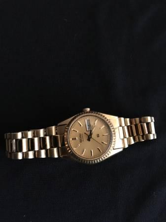 Seiko Women's Watch - Gold Tone