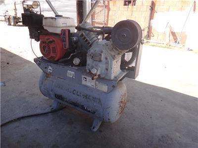 1998 INGERSOLL RAND MODEL #2475F11G - 30 GALLON / HORIZONTAL TANK - Downtown, Los Angeles, California