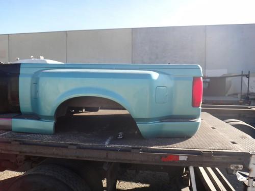  FORD FLARESIDE BED WITH BUMPER