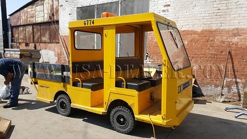  TAYLOR DUNN ELECTRIC POWERED CREW CAB BURDEN CARRIER - Downtown, Los Angeles, California