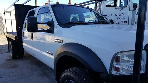 2007 FORD F450 4X4 FLATBED - Los Angeles