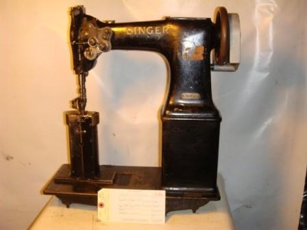 SINGER 52W22, TWO NEEDLE, POST SEWING MACHINE - Downtown, Los Angeles, California