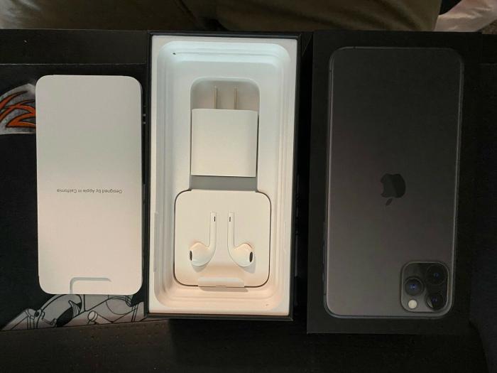 WTS: Apple iPhone & Samsung