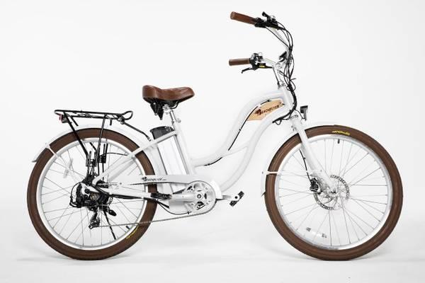 48V White Step-through Electric Bike - Beach Cruiser - Los Angeles