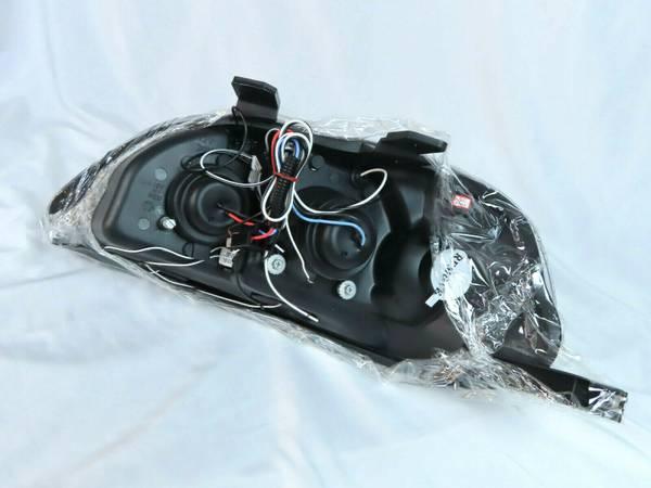 96-98 Honda Civic LED Halo Projector Headlight Black