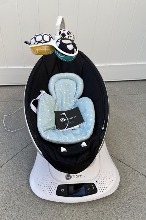 4moms mamaRoo 4 Baby swing, Bluetooth - La Canada Flintridge, Los Angeles, California