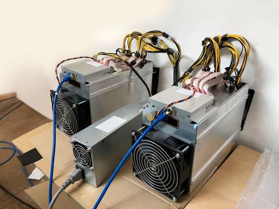 ANTMINER S9J 14.5TH/s Bitcoin Mining Machine - Los Angeles