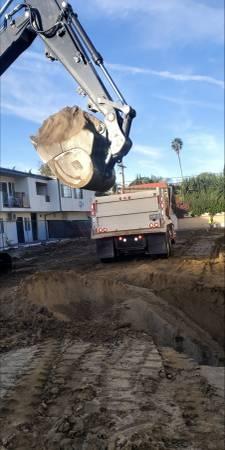 clean dirt with delivery - San Fernando, Los Angeles, California