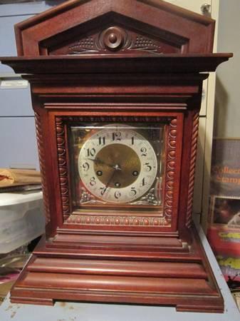 ANTIQUE JUNGHANS CLOCK