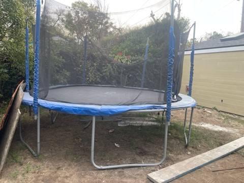 Giving away trampoline