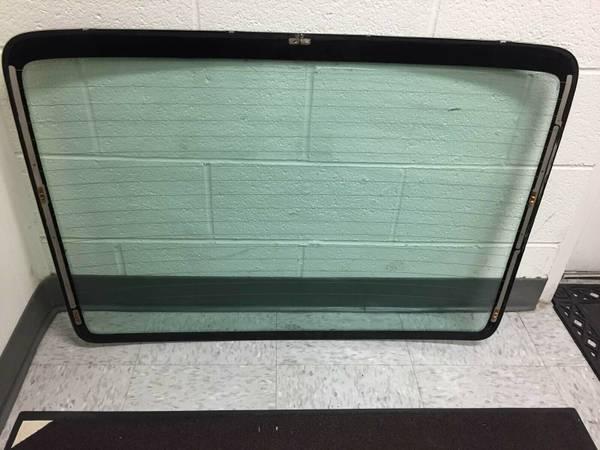 OEM Porsche 911 / 993 REAR GLASS / REAR WINDOW TINTED - Los Angeles