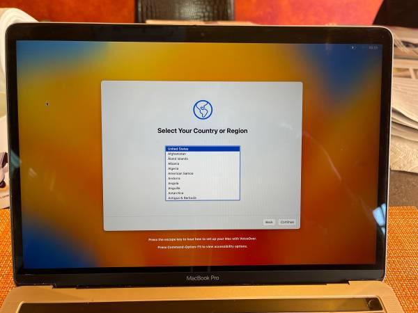 2017 MacBook Pro 13” 16 GB RAM 1TB disk 3.5 GHz