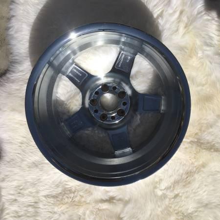 AMG Chrome Mercedes Benz Wheel