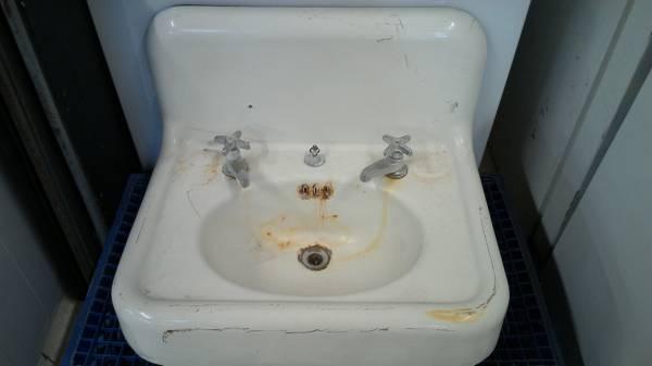 Cast Iron Bathroom Sink