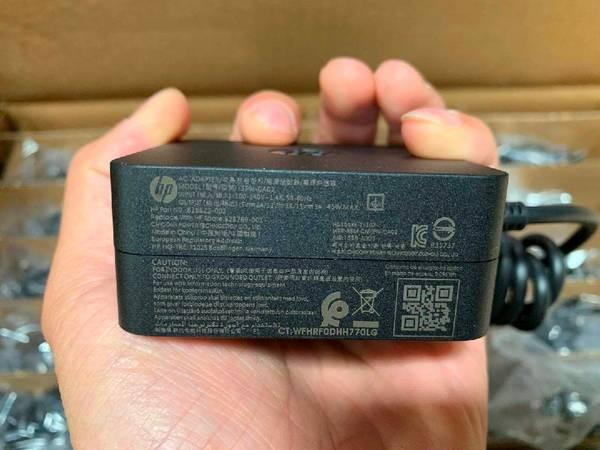 10 Units, HP Original AC Adapters, 45W, 15V, 3A, USB Type-C - Granada Hills, Los Angeles, California