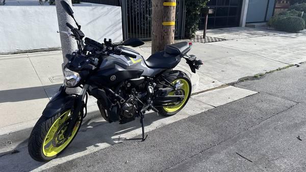 2016 YAMAHA FZ-07 - Los Angeles