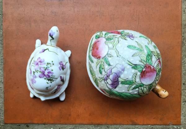 vintage 40s Porcelain covered box Turtle Fruit - Los Angeles