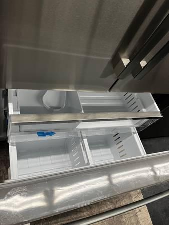 Bosch CounterDepth - 3 Door Refrigerator With Ice Maker Open Box