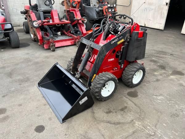 toro dingo mini skid steer loader