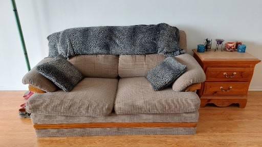 Love seat for free - Los Angeles