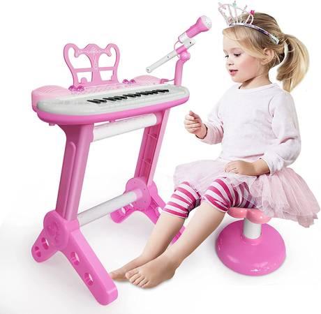 Piano Toy Keyboard for Kids (Like New)