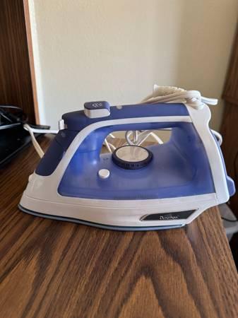 Hamilton Beach Steam Iron & Vertical Steamer