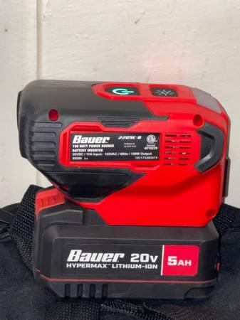 BAUER AC inverter/charger/light combo with 5AH battery