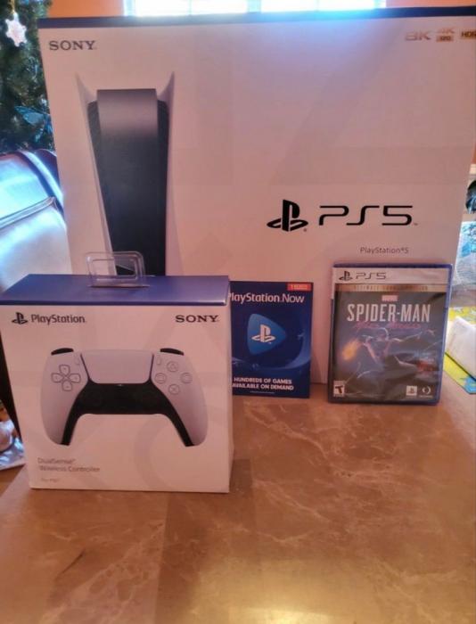 Free PlayStation 5 - Los Angeles